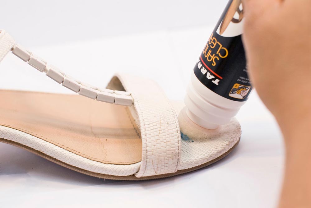 Sandalenreiniger